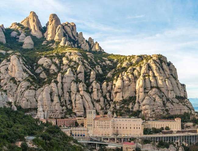escape room Barcelona El misterio de Montserrat